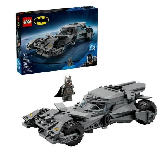 LEGO(R) SUPER HEROES 76331 Batmobil z filmu...